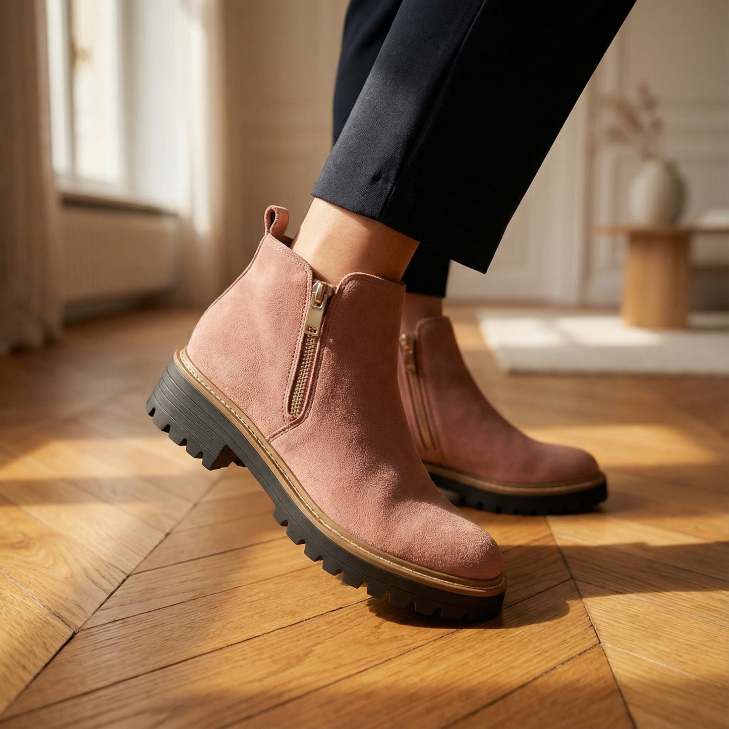 Women's Faux Suede Ankle Boots – Side Zip Closure, Non-Slip Lug Sole, Stylish Fall & Winter Streetwear