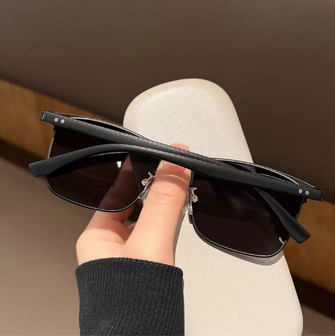 Trendy Polarized UV400 UV Block Sunglasses